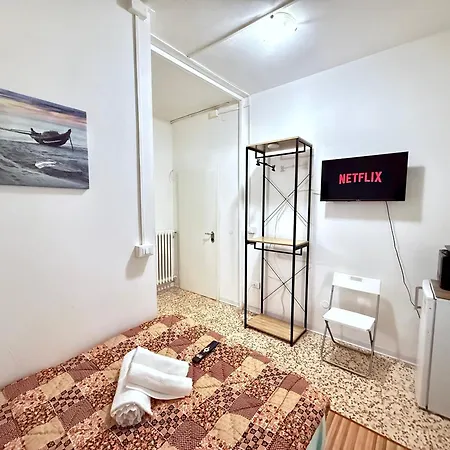 Netflix - Vicino Al Centro - Via Rometta